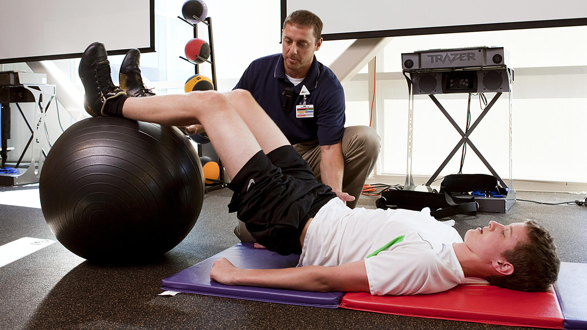 Max Sports Medicine Institute